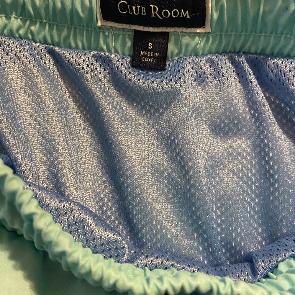 Club Room - Picture 2 of 4